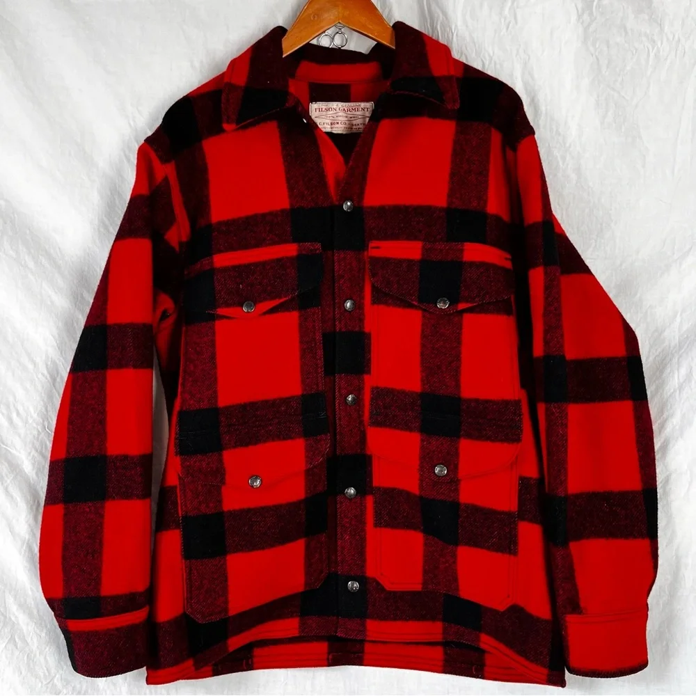 Filson Vintage Mackinaw Wool Cruiser Jacket Mens M L Buffalo Check Red Black - Picture 1 of 16